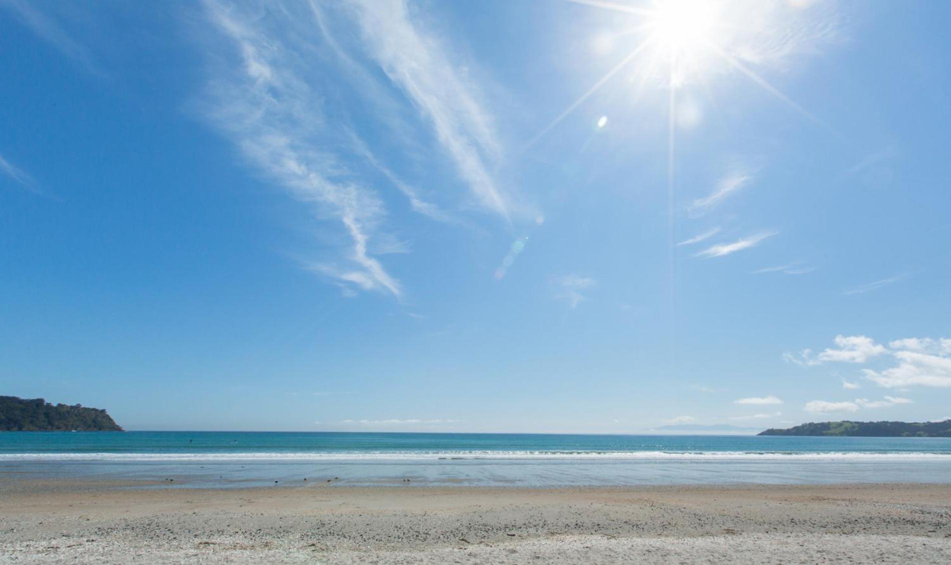 Apartment On The Beach Located At The Sands Onetangi Esterno foto